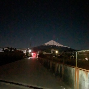 真夜中の富士山