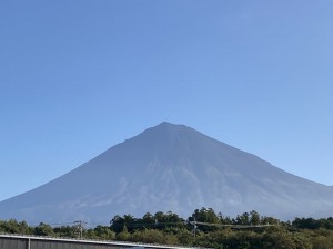 昨日の朝一富士山