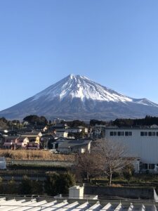 フロントからの今日の富士山