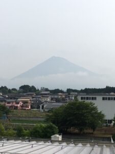 フロント工場からの今日の富士山