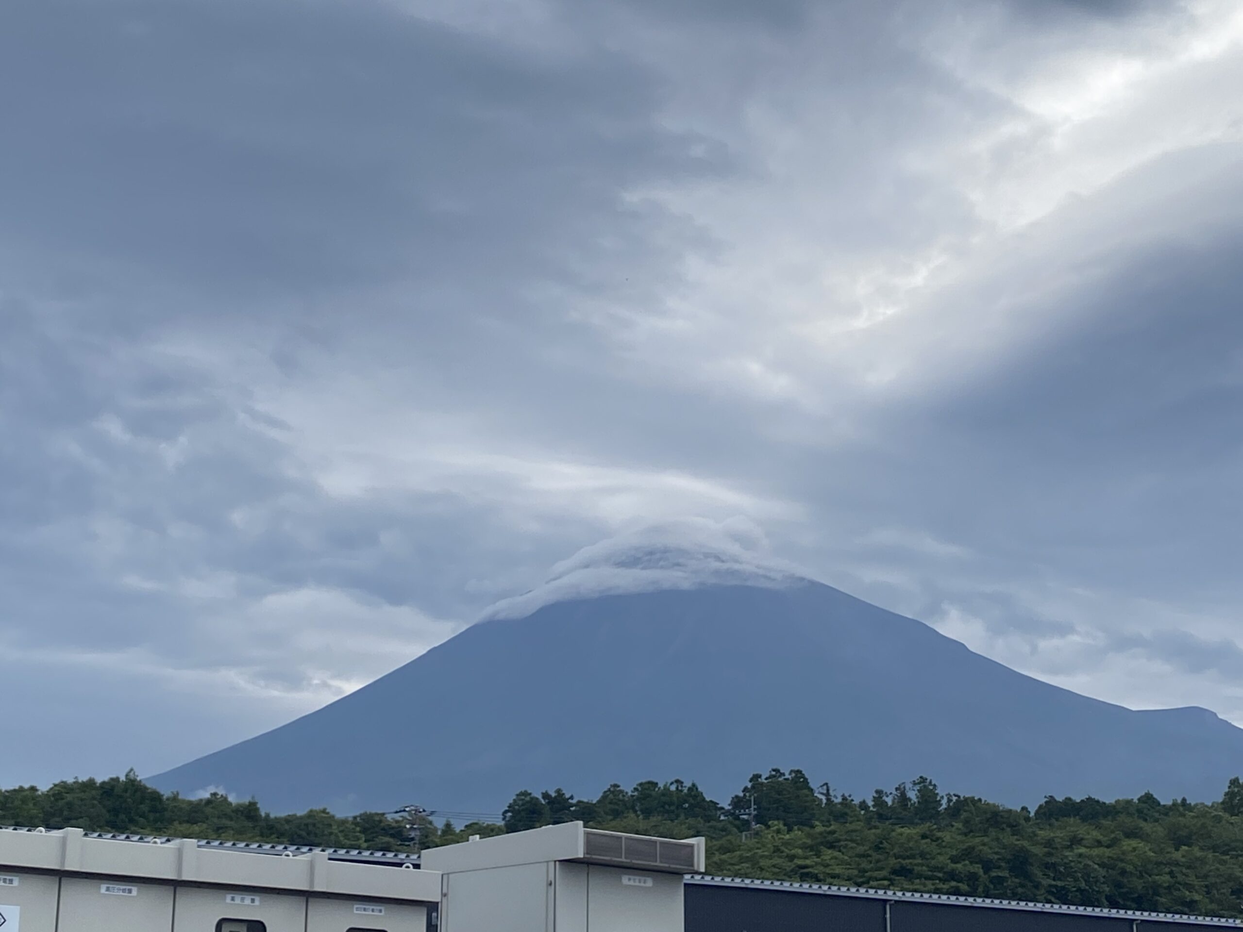 今日の富士山 背景