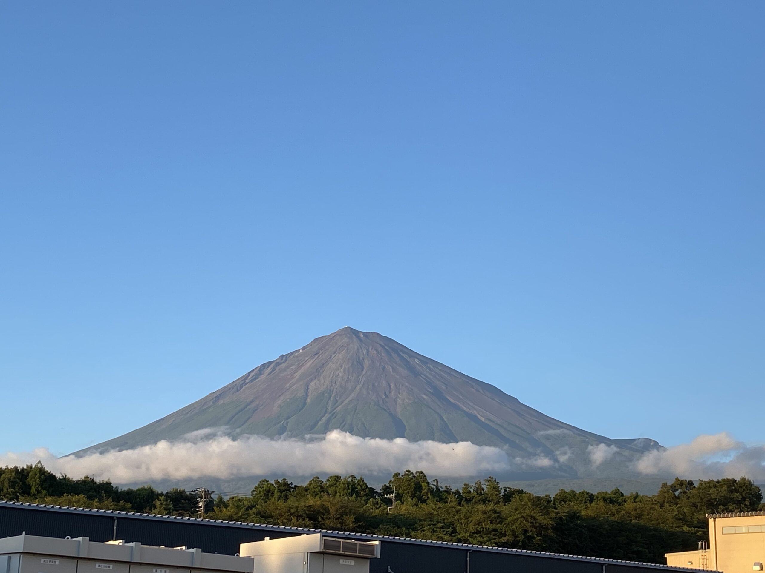 一昨日の富士山 背景