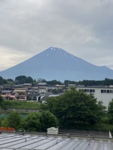 フロント工場からの今日の富士山